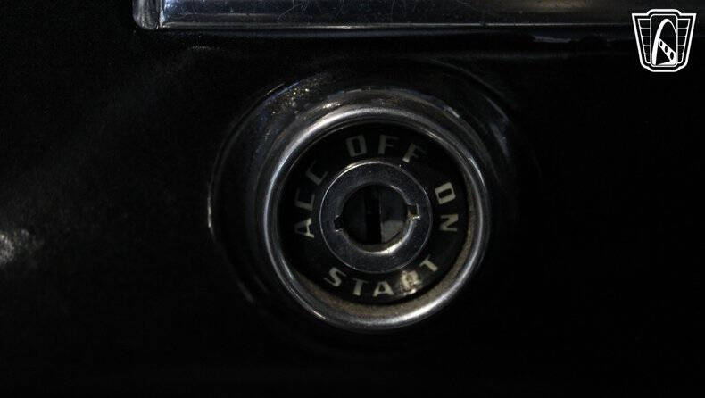 1954 Ford Crestline