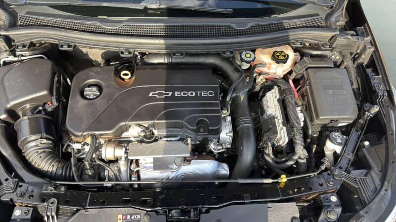 2017 Chevrolet Cruze LS Auto