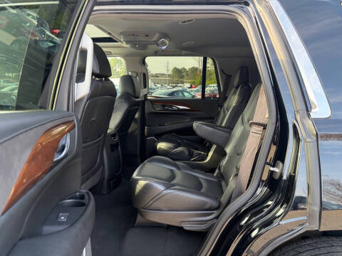 2019 Cadillac Escalade Luxury