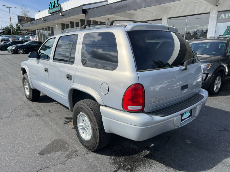 Used 1999 Dodge Durango SLT with VIN 1B4HS28Y9XF629201 for sale in Edmonds, WA
