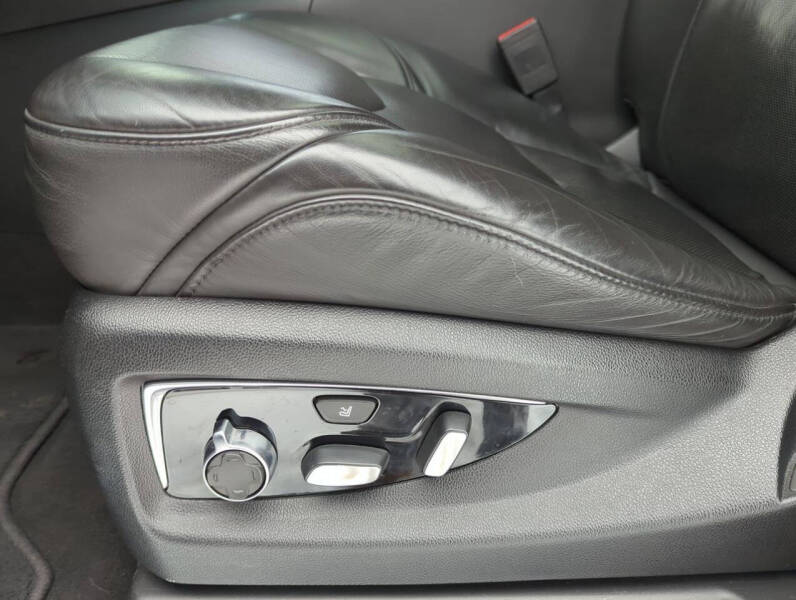 2019 Cadillac Escalade ESV Platinum