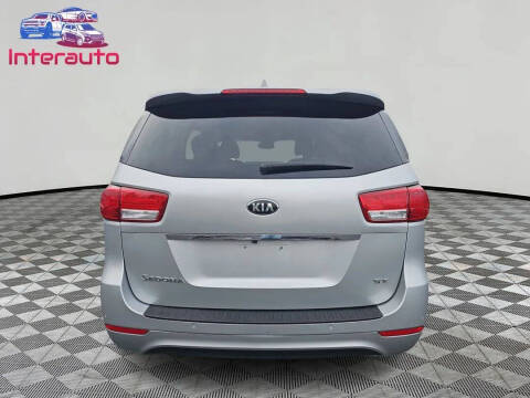 2017 Kia Sedona