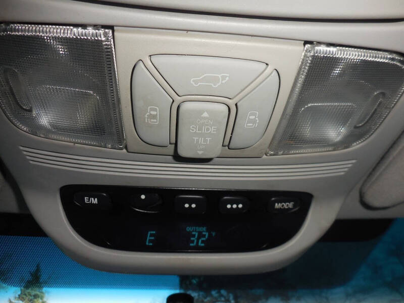 2006 Toyota Sienna XLE 7 Passenger