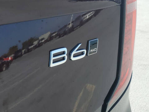 2025 Volvo XC90 B6 Ultra Bright Theme 6P