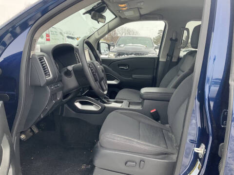 2022 Nissan Frontier SV