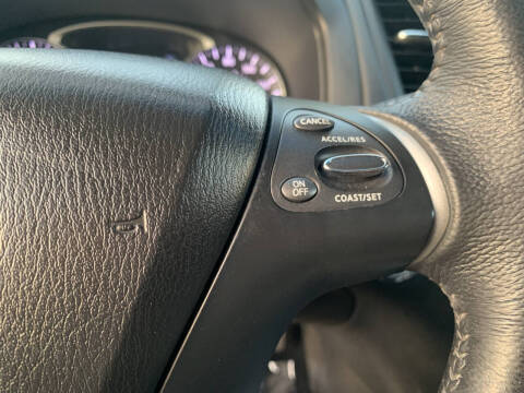 2013 Nissan Pathfinder SL