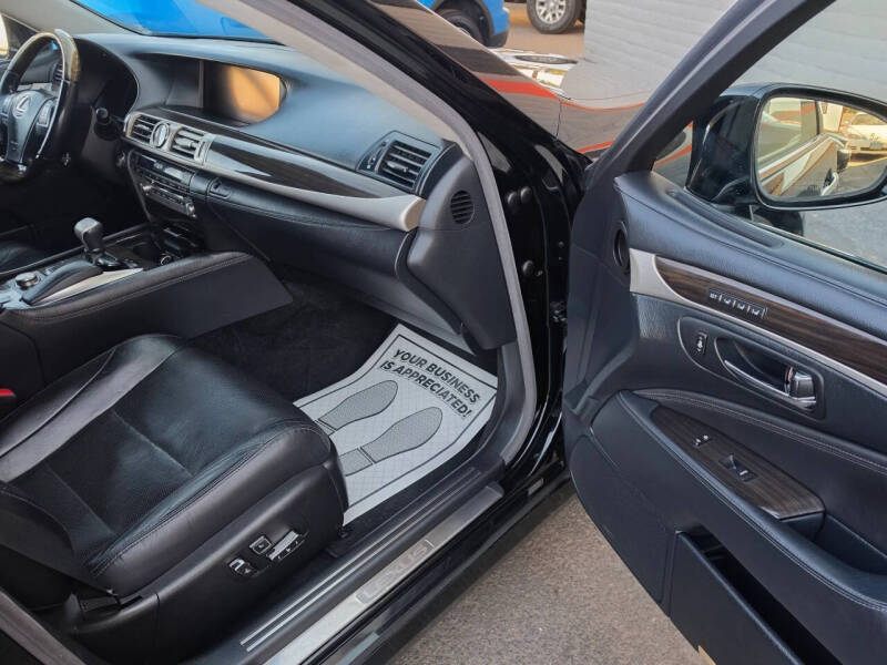 2014 Lexus LS 460