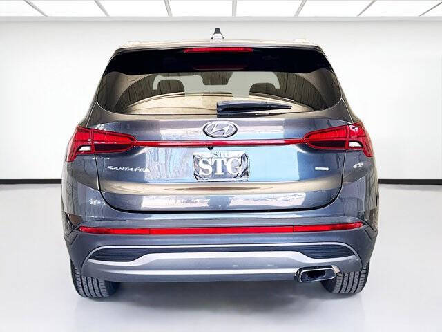 2021 Hyundai Santa Fe SE