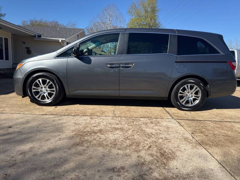 2011 Honda Odyssey for sale at H3 Auto Group in Huntsville TX