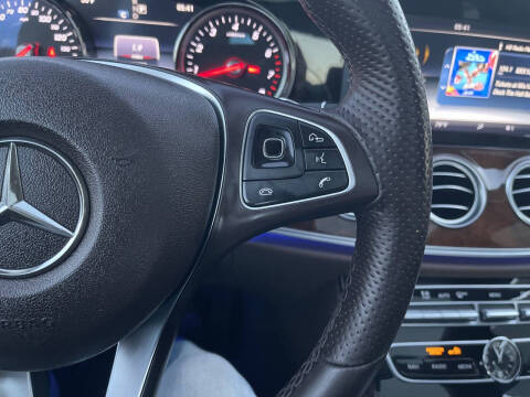 2017 Mercedes-Benz E-Class E 300 4MATIC