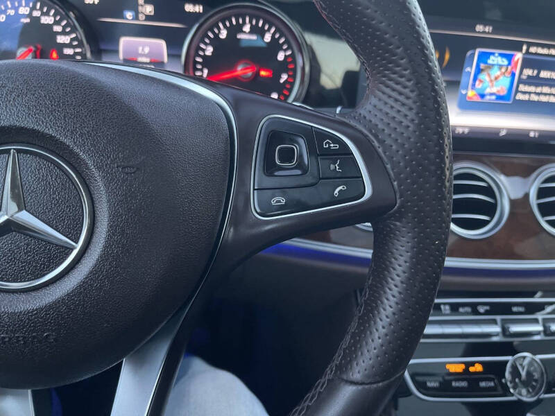 2017 Mercedes-Benz E-Class E 300 4MATIC