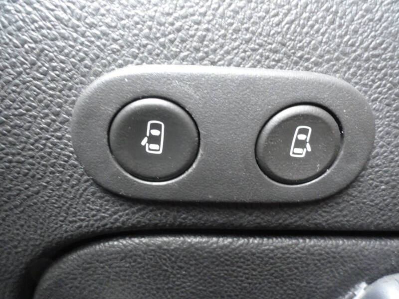2011 Chevrolet HHR Panel LS