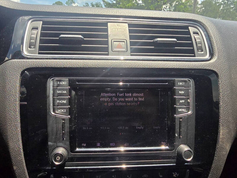 2018 Volkswagen Jetta 1.8T SEL