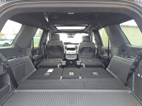 2025 Ford Expedition Tremor