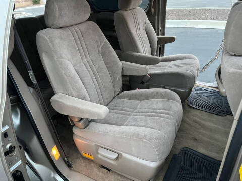 2002 Toyota Sienna XLE