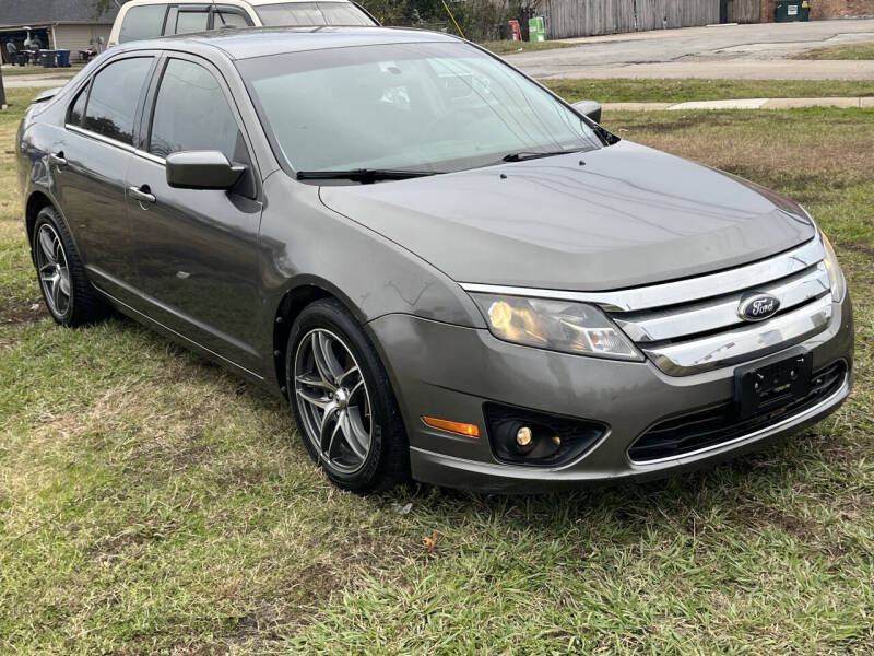 2012 Ford Fusion SE's photo