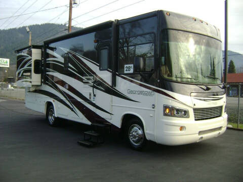 2013 Forest River Georgetown 280DS / 28ft