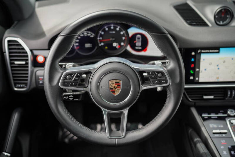 2022 Porsche Cayenne Platinum Edition