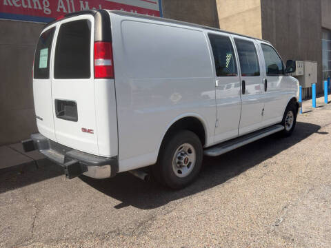 2024 GMC Savana 2500
