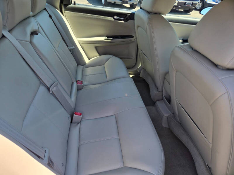 2011 Chevrolet Impala LT