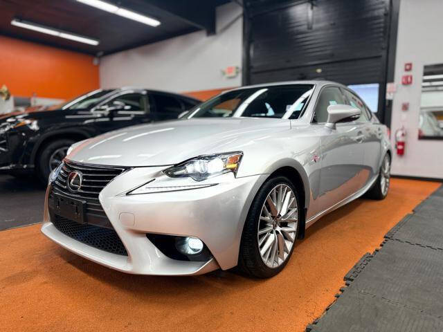 2015 Lexus IS 250