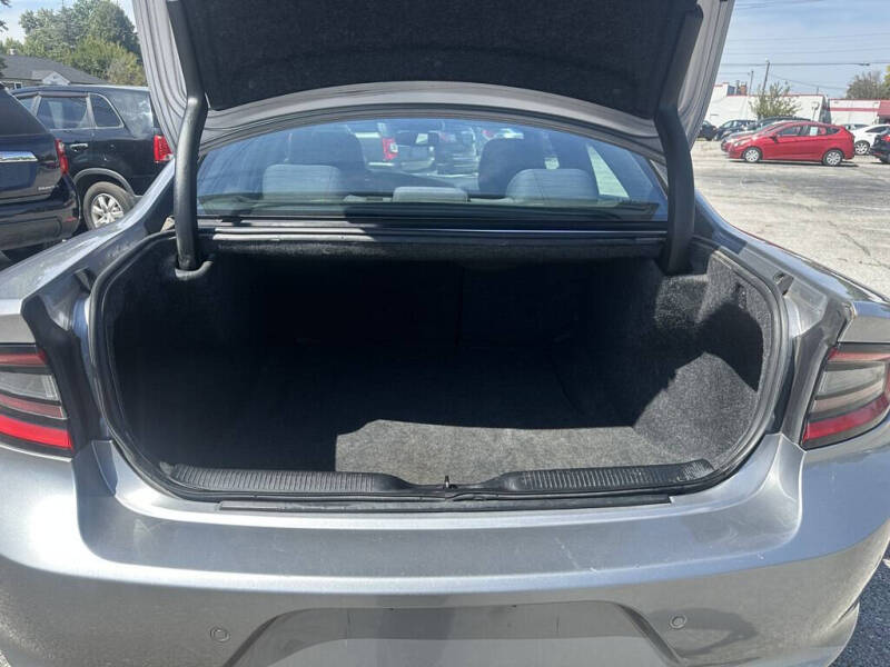 2015 Dodge Charger SE