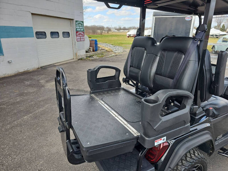 2025 Evolution Maverick 2 + 2