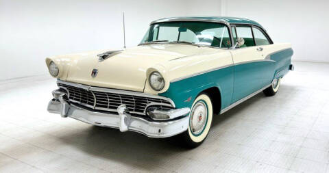 1956 Ford Crestline