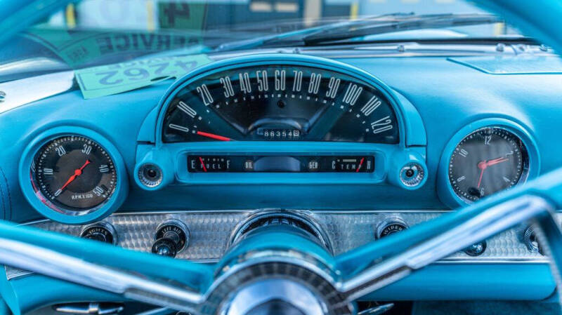 1956 Ford Thunderbird