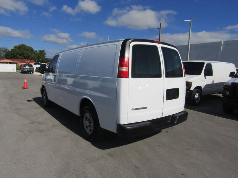 2007 Chevrolet Express Cargo Work photo 5