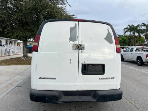 2005 Chevrolet Express 2500