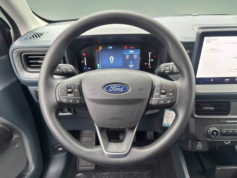 2025 Ford Maverick XL