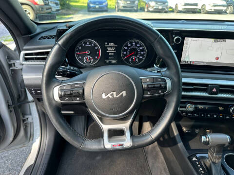 2022 Kia K5