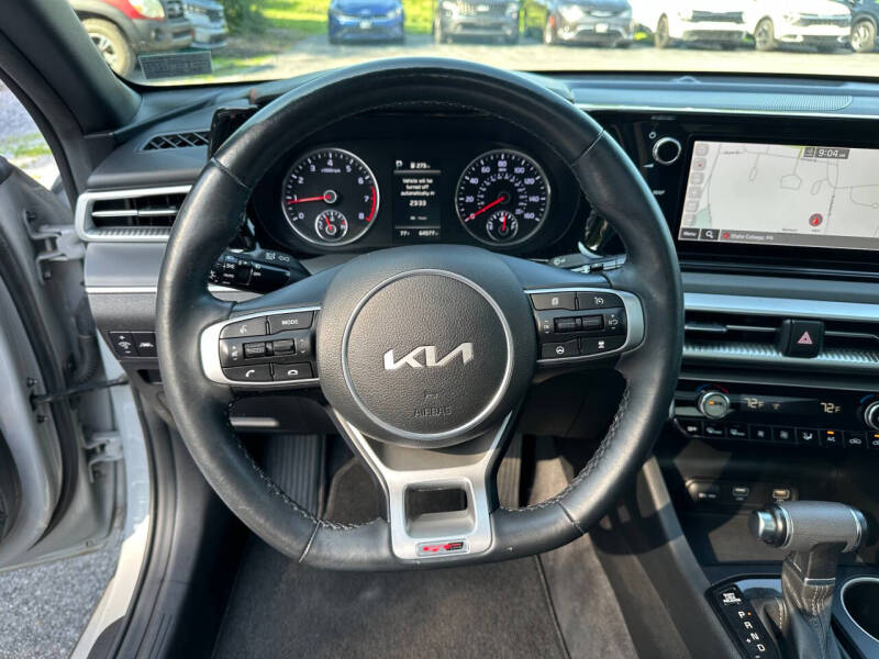 2022 Kia K5