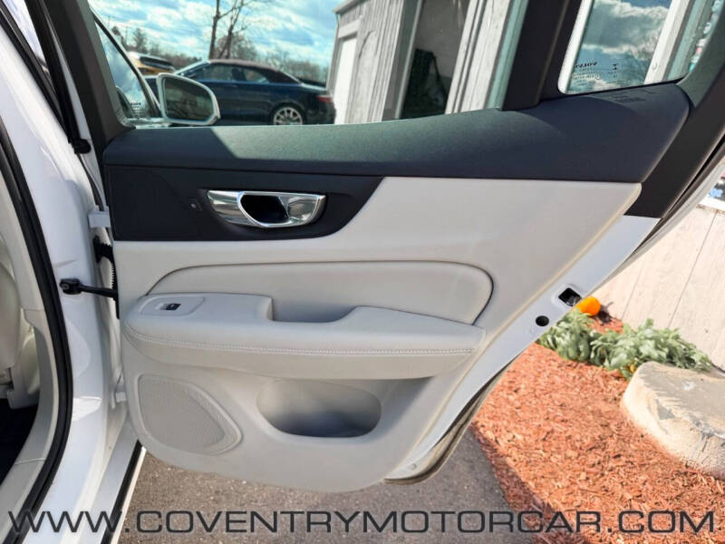 2019 Volvo S60 T8 Inscription