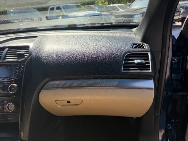 2017 Ford Explorer