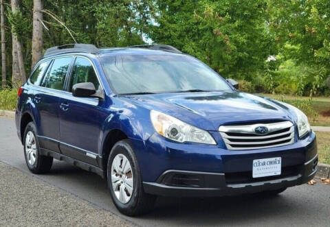 2010 Subaru Outback for sale at CLEAR CHOICE AUTOMOTIVE in Milwaukie OR