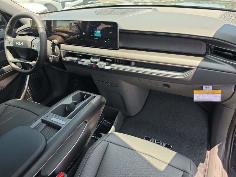 2026 Kia EV9 Light Long Range