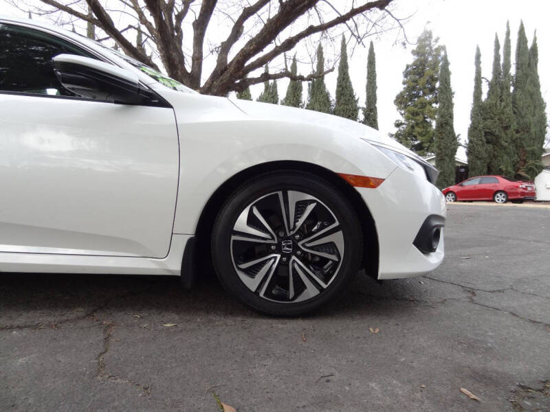 2017 Honda Civic EX-T w/Honda Sensing