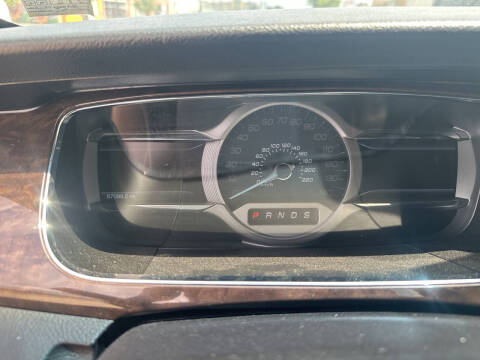 2015 Ford Taurus Limited