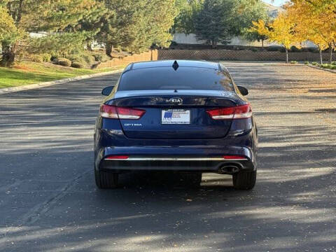 2018 Kia Optima LX