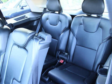 2018 Volvo XC90 T5 Momentum 7-Passenger