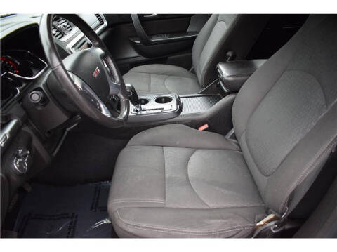 2016 GMC Acadia SLE-2