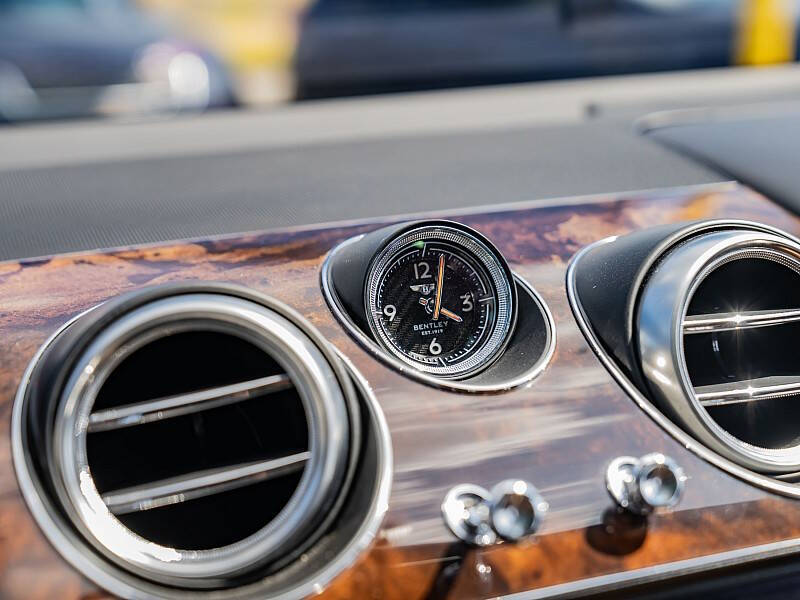 2017 Bentley Bentayga