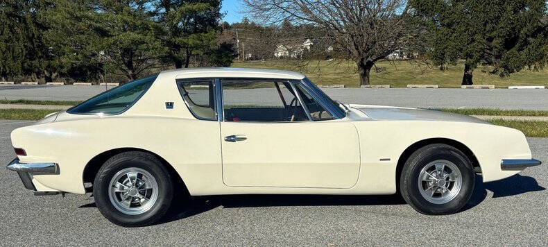 1963 Studebaker Avanti