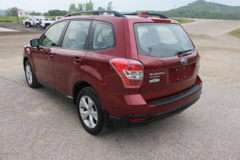 2016 Subaru Forester 2.5i