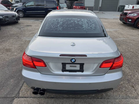 2011 BMW 3 Series 328i