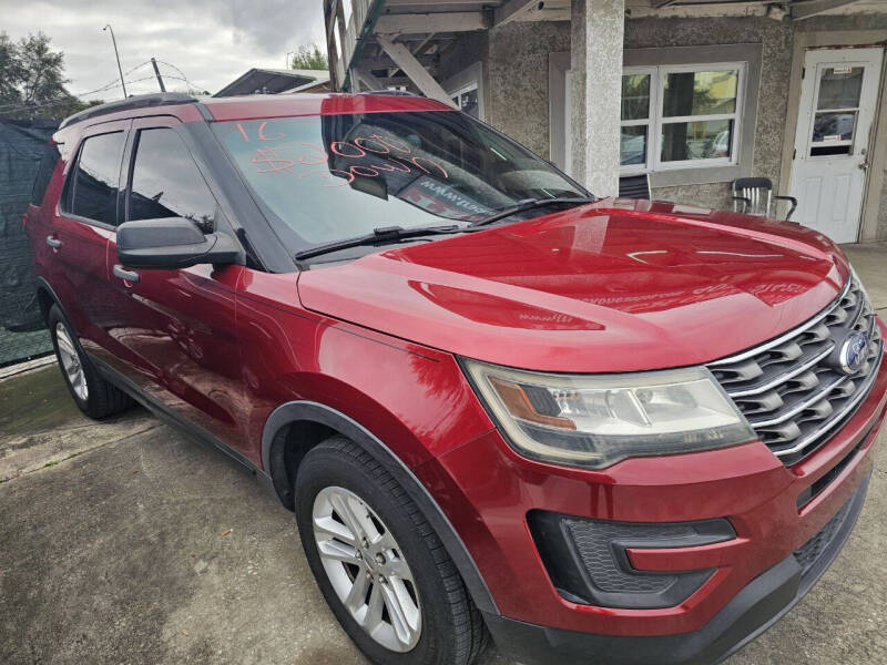 2016 Ford Explorer Base's photo