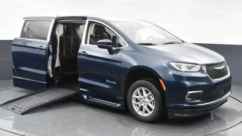 2023 Chrysler Pacifica for sale at A&J Mobility in Valders WI