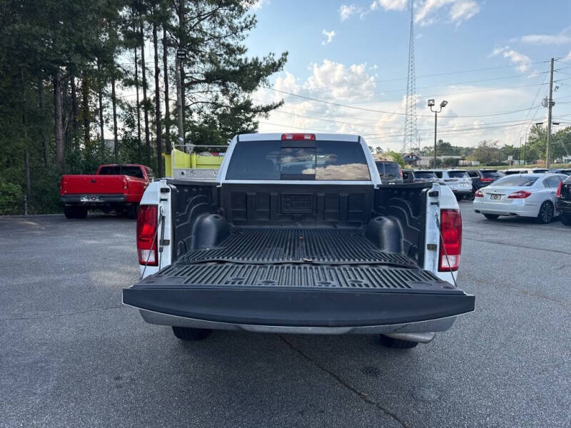 2019 RAM 1500 Classic SLT